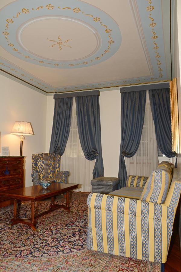 알바 Palazzo Finati B&B 외부 사진