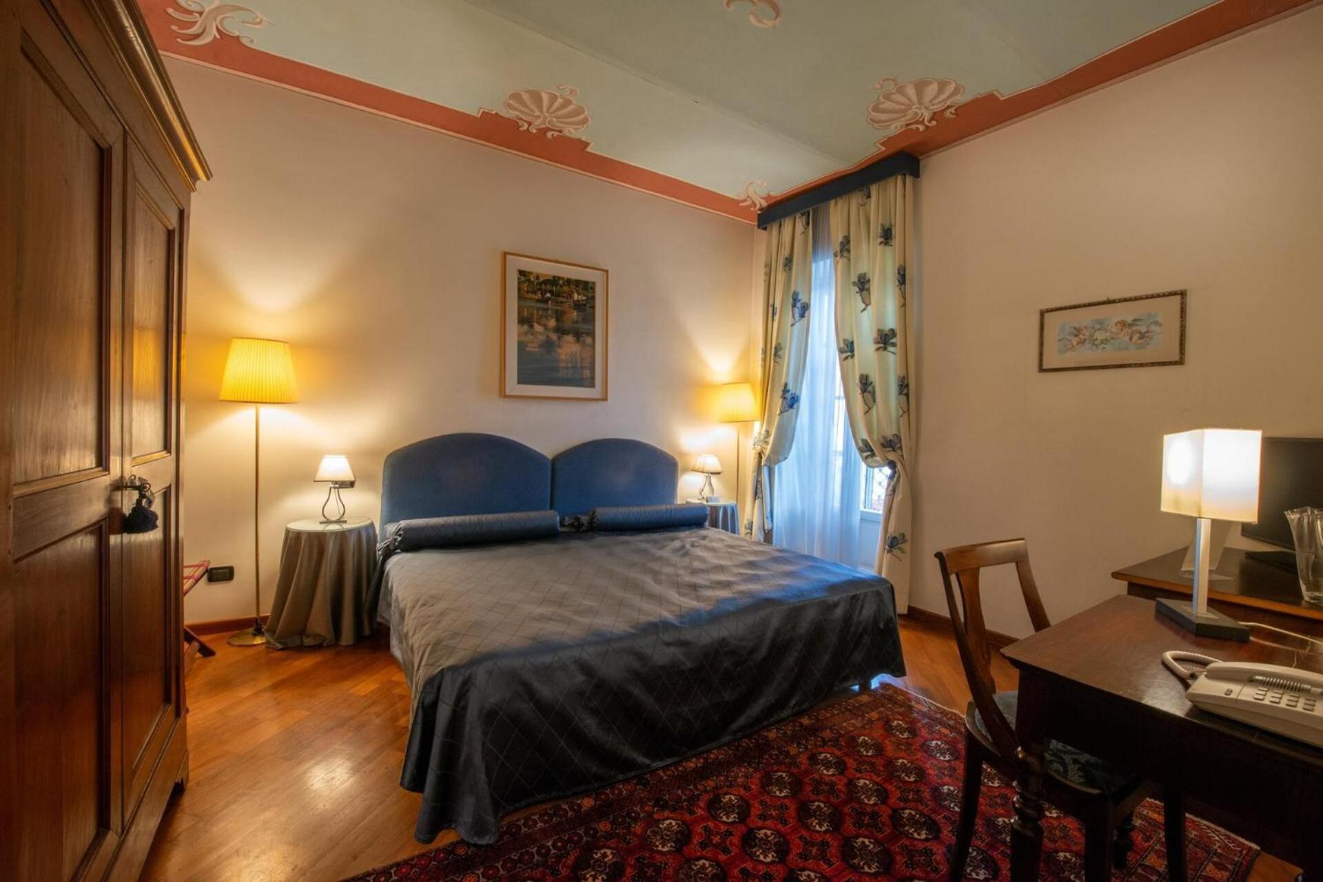 알바 Palazzo Finati B&B 외부 사진