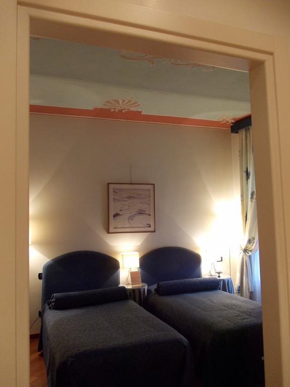 알바 Palazzo Finati B&B 객실 사진