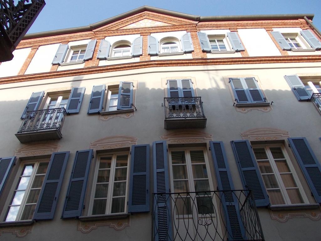 알바 Palazzo Finati B&B 외부 사진